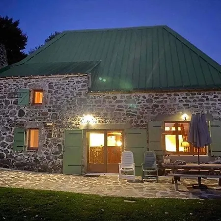 Country house La Grange De Beque En Montagne Ardechoise *