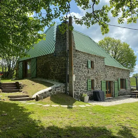 La Grange De Beque En Montagne Ardechoise *